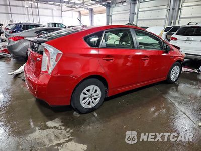 Trzecie zdjęcie samochodu z tyłu: 2015 TOYOTA PRIUS THREE VIN:JTDKN3DUXF0448568 - miniatura