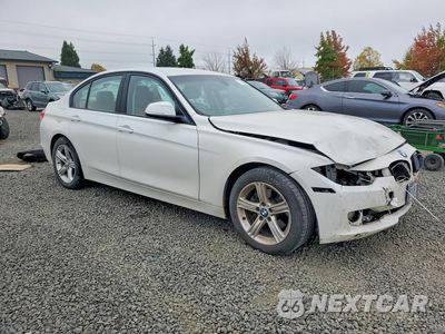 Czwarte zdjęcie samochodu z boku: 2014 BMW 320 I VIN:WBA3B1C53EPV79775 - miniatura