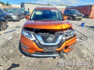 Piąte zdjęcie samochodu w środku: 2020 NISSAN ROGUE SV VIN:JN8AT2MV9LW132225 - miniatura