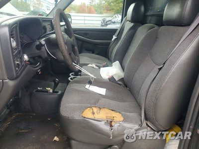 Zdjęcie 7 z 12 samochodu: 2004 CHEVROLET SILVERADO K2500 HEAVY DUTY DUMP TRUCK VIN:1GCHK24U84E368358 - miniatura