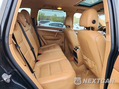 Zdjęcie 11 z 13 samochodu: 2008 PORSCHE CAYENNE S VIN:WP1AB29P28LA49932 - miniatura