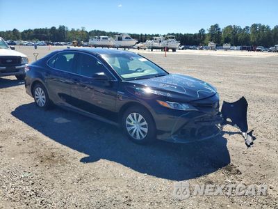 Czwarte zdjęcie samochodu z boku: 2018 TOYOTA CAMRY LE VIN:4T1B31HK0JU503660 - miniatura