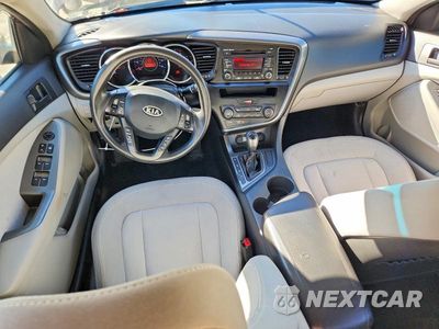 Zdjęcie 8 z 13 samochodu: 2011 KIA OPTIMA LX VIN:KNAGM4A73B5163167 - miniatura