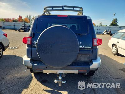 Zdjęcie 6 z 12 samochodu: 2007 TOYOTA FJ CRUISER BASE VIN:JTEBU11F570022362 - miniatura
