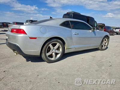 Trzecie zdjęcie samochodu z tyłu: 2015 CHEVROLET CAMARO LT VIN:2G1FD1E39F9167617 - miniatura
