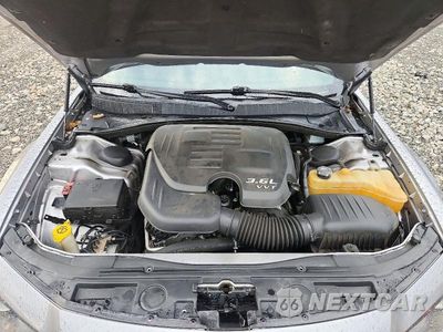 Zdjęcie 11 z 12 samochodu: 2018 CHRYSLER 300 S VIN:2C3CCAGG7JH241018 - miniatura
