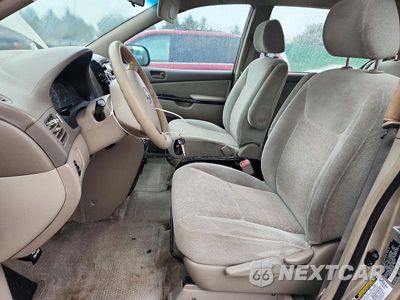 Zdjęcie 7 z 13 samochodu: 2005 TOYOTA SIENNA CE 7 PASSENGER VIN:5TDZA23CX5S349208 - miniatura
