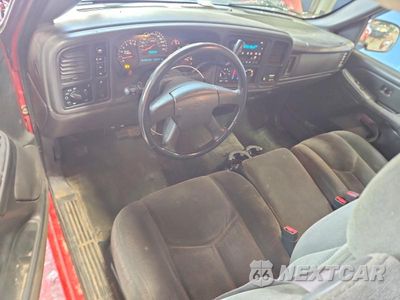 Zdjęcie 8 z 12 samochodu: 2004 CHEVROLET SILVERADO K1500 VIN:1GCEK14T34Z290391 - miniatura