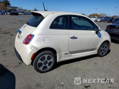 Trzecie zdjęcie samochodu z tyłu: 2013 FIAT 500 ELECTRIC VIN:3C3CFFGE5DT714106 - miniatura