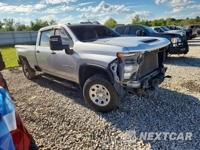 Czwarte zdjęcie samochodu z boku: 2020 CHEVROLET SILVERADO K2500 HEAVY DUTY VIN:1GC1YLE76LF294056 - miniatura