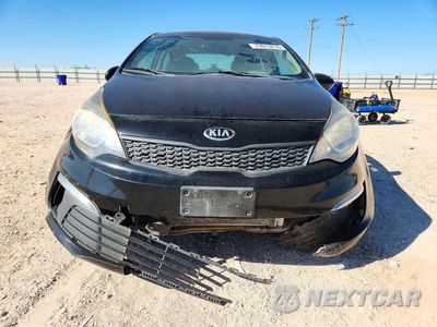 Piąte zdjęcie samochodu w środku: 2017 KIA RIO LX VIN:KNADM4A34H6048581 - miniatura