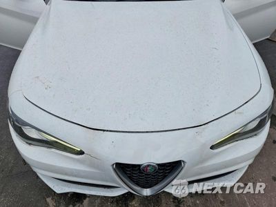 Zdjęcie 11 z 12 samochodu: 2017 ALFA ROMEO GIULIA VIN:ZARFAEBN8H7555123 - miniatura