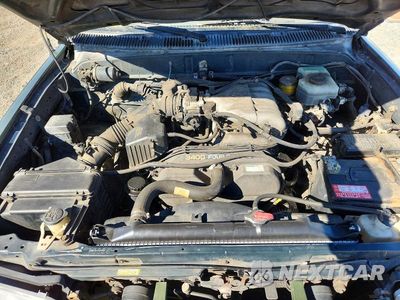 Zdjęcie 12 z 13 samochodu: 2001 TOYOTA 4RUNNER SR5 VIN:JT3GN86R510192140 - miniatura