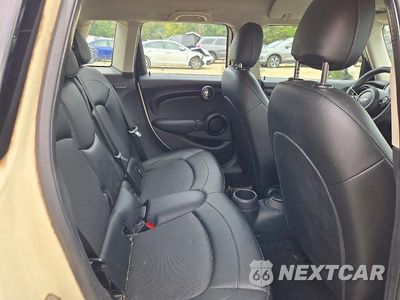 Zdjęcie 10 z 13 samochodu: 2017 MINI COOPER VIN:WMWXU1C57H2E17552 - miniatura