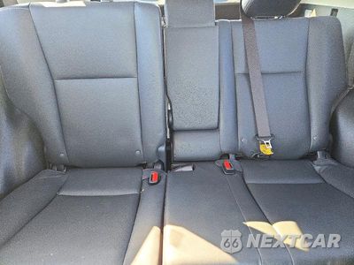 Zdjęcie 10 z 14 samochodu: 2017 TOYOTA RAV4 LIMITED VIN:JTMYFREV0HJ707793 - miniatura
