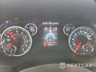 Zdjęcie 9 z 12 samochodu: 2023 RAM 2500 BIG HORN VIN:3C6UR5JJ7PG576208 - miniatura