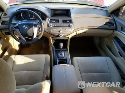 Zdjęcie 8 z 12 samochodu: 2010 HONDA ACCORD LX VIN:1HGCP2F34AA065324 - miniatura