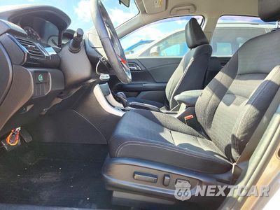 Zdjęcie 7 z 12 samochodu: 2015 HONDA ACCORD SPORT VIN:1HGCR2F55FA180744 - miniatura