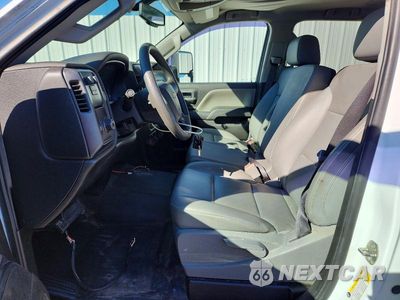 Zdjęcie 7 z 12 samochodu: 2019 CHEVROLET SILVERADO C2500 HEAVY DUTY VIN:1GC1CREGXKF191156 - miniatura