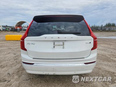 Zdjęcie 6 z 13 samochodu: 2023 VOLVO XC90 PLUS VIN:YV40621N8P1972631 - miniatura