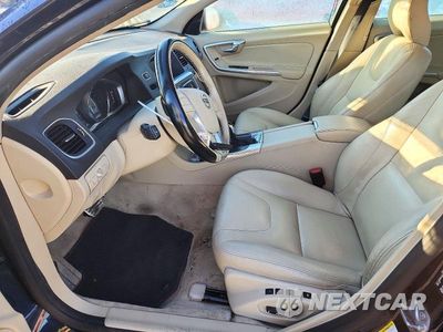 Zdjęcie 7 z 12 samochodu: 2016 VOLVO S60 PREMIER VIN:YV126MFK4G2407612 - miniatura