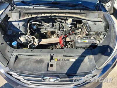 Zdjęcie 11 z 13 samochodu: 2018 HYUNDAI TUCSON VALUE VIN:KM8J33A25JU647318 - miniatura