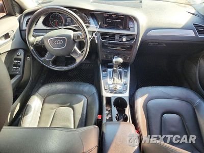 Zdjęcie 8 z 12 samochodu: 2014 AUDI A4 PREMIUM VIN:WAUBFAFL6EN022462 - miniatura