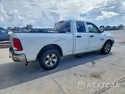 Trzecie zdjęcie samochodu z tyłu: 2017 RAM 1500 ST VIN:1C6RR6FG4HS569946 - miniatura