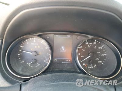 Zdjęcie 9 z 14 samochodu: 2019 NISSAN ROGUE SV VIN:JN8AT2MT7KW504920 - miniatura