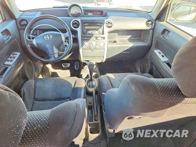 Zdjęcie 8 z 12 samochodu: 2006 SCION XB BASE VIN:JTLKT324564043062 - miniatura