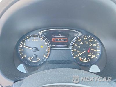 Zdjęcie 9 z 12 samochodu: 2017 NISSAN ALTIMA 2.5 SR VIN:1N4AL3AP7HC161518 - miniatura