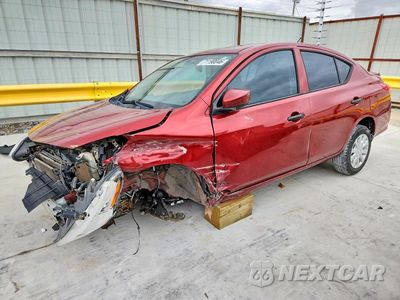 2018 NISSAN VERSA S PLUS 3N1CN7AP3JL886535 - główne zdjęcie licytacji z USA - miniatura