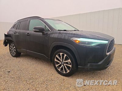 Czwarte zdjęcie samochodu z boku: 2022 TOYOTA COROLLA CROSS XLE VIN:7MUEAABG3NV037234 - miniatura