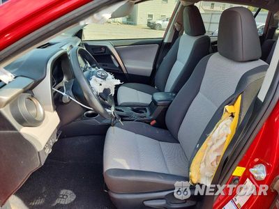 Zdjęcie 7 z 13 samochodu: 2015 TOYOTA RAV4 LE VIN:JTMBFREV1FJ032538 - miniatura