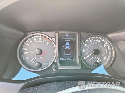 Zdjęcie 9 z 12 samochodu: 2017 TOYOTA TACOMA TRD OFF-ROAD VIN:5TFCZ5AN9HX075034 - miniatura