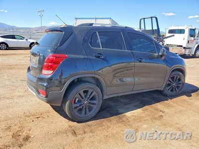 Trzecie zdjęcie samochodu z tyłu: 2020 CHEVROLET TRAX 1LT VIN:KL7CJPSBXLB314083 - miniatura