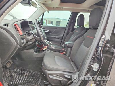 Zdjęcie 7 z 12 samochodu: 2016 JEEP RENEGADE TRAILHAWK VIN:ZACCJBCTXGPC80493 - miniatura