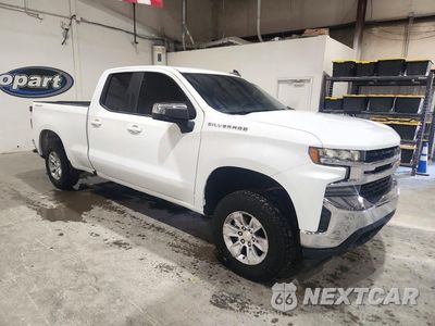 Czwarte zdjęcie samochodu z boku: 2020 CHEVROLET SILVERADO K1500 LT VIN:1GCRYDED7LZ229911 - miniatura