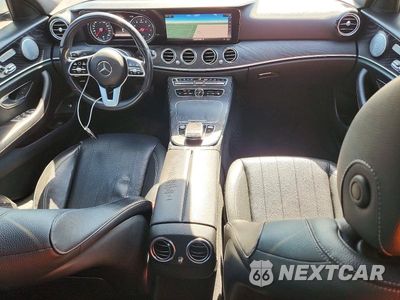 Zdjęcie 8 z 12 samochodu: 2019 MERCEDES-BENZ E 300 VIN:WDDZF4JB8KA519264 - miniatura