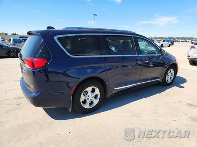 Trzecie zdjęcie samochodu z tyłu: 2017 CHRYSLER PACIFICA EHYBRID PLATINUM VIN:2C4RC1N77HR782678 - miniatura
