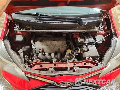 Zdjęcie 11 z 12 samochodu: 2015 TOYOTA YARIS 3-DOOR L VIN:VNKJTUD38FA022202 - miniatura