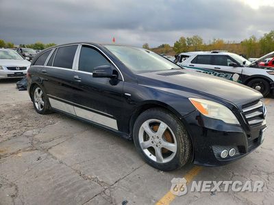 Czwarte zdjęcie samochodu z boku: 2011 MERCEDES-BENZ R 350 BLUETEC VIN:4JGCB2FE4BA119958 - miniatura
