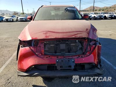 Piąte zdjęcie samochodu w środku: 2022 MAZDA CX-5 PREMIUM VIN:JM3KFBDM4N1580233 - miniatura