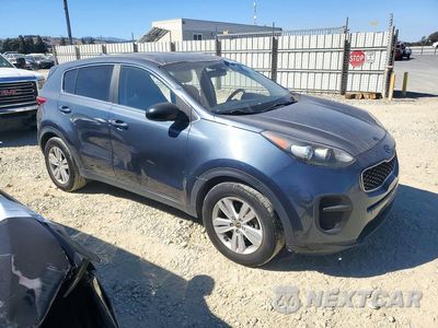 Czwarte zdjęcie samochodu z boku: 2017 KIA SPORTAGE LX VIN:KNDPM3ACXH7118430 - miniatura