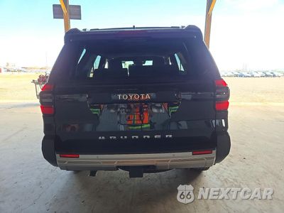 Zdjęcie 6 z 13 samochodu: 2026 TOYOTA 4RUNNER LIMITED VIN:JTEVA5BR2T5086183 - miniatura