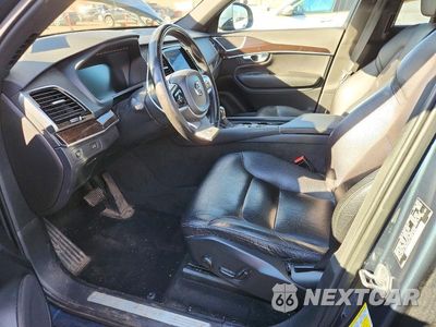 Zdjęcie 7 z 12 samochodu: 2018 VOLVO XC90 T6 VIN:YV4A22PK2J1373549 - miniatura