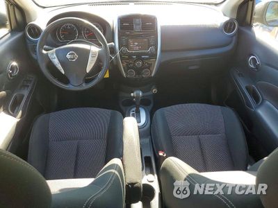 Zdjęcie 8 z 12 samochodu: 2018 NISSAN VERSA SV VIN:3N1CN7AP3JL873137 - miniatura