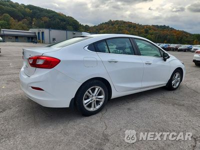 Trzecie zdjęcie samochodu z tyłu: 2017 CHEVROLET CRUZE LT VIN:1G1BE5SM8H7153597 - miniatura