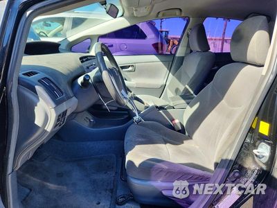 Zdjęcie 7 z 12 samochodu: 2011 TOYOTA PRIUS TWO VIN:JTDKN3DU0B0251323 - miniatura