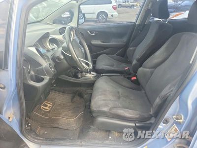 Zdjęcie 7 z 13 samochodu: 2009 HONDA FIT SPORT VIN:JHMGE88419S037516 - miniatura